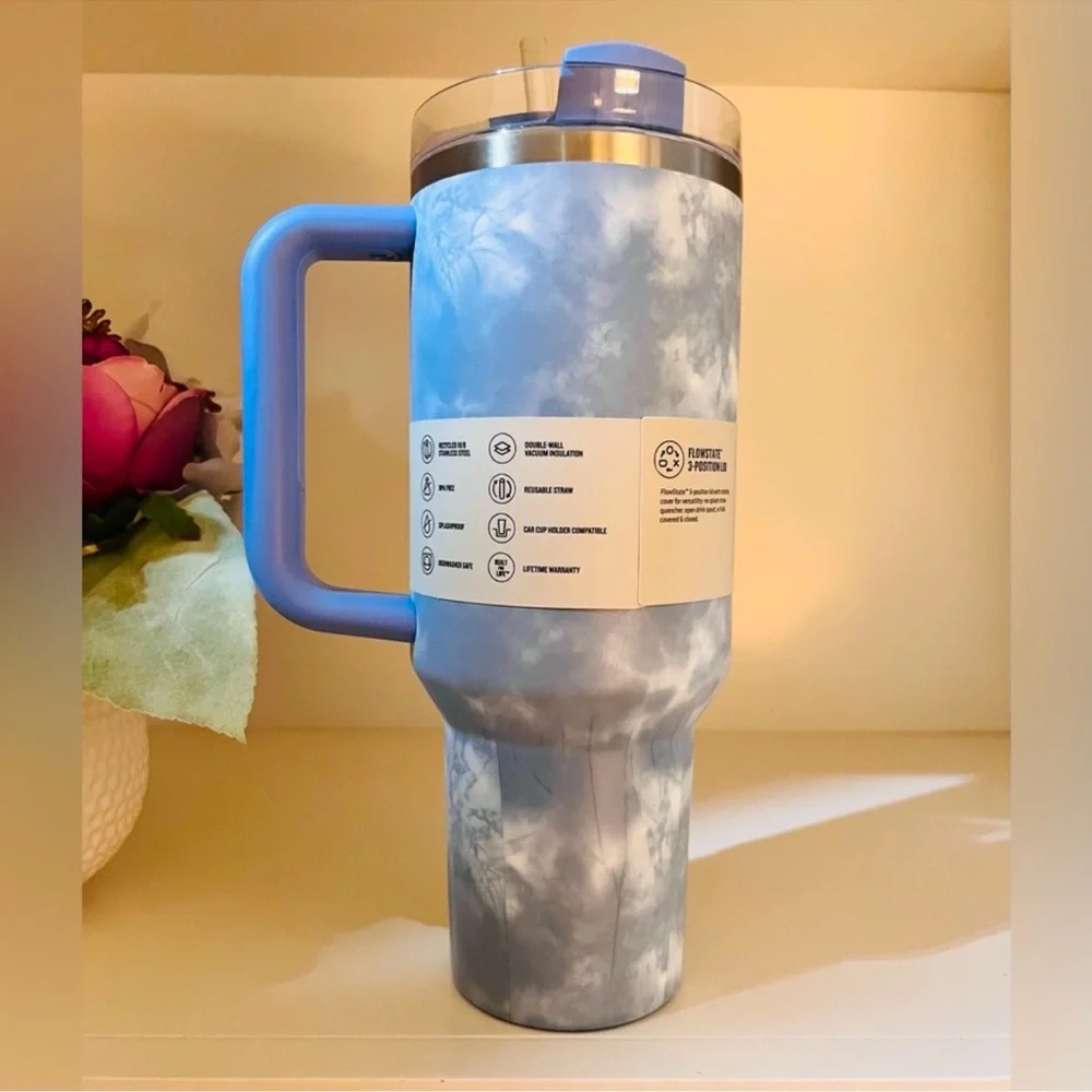 🎉LAST PIECE🎉Stanley 40 oz. Quencher‎ H2.0 FlowState Tumbler Ocean Tie Dye - Picture 7 of 9